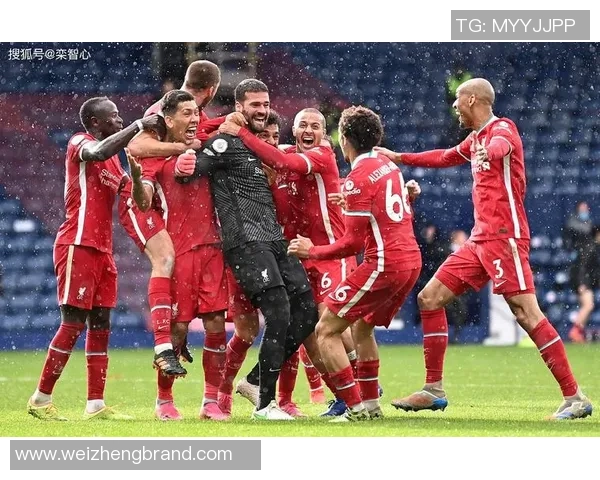 抢断型足球球星的防守艺术与场上智慧全面解析