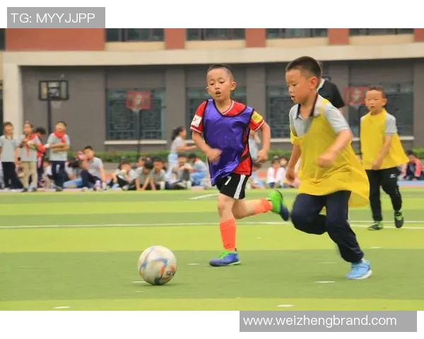 璀璨绿茵荣耀时刻描绘足球巨星激情瞬间